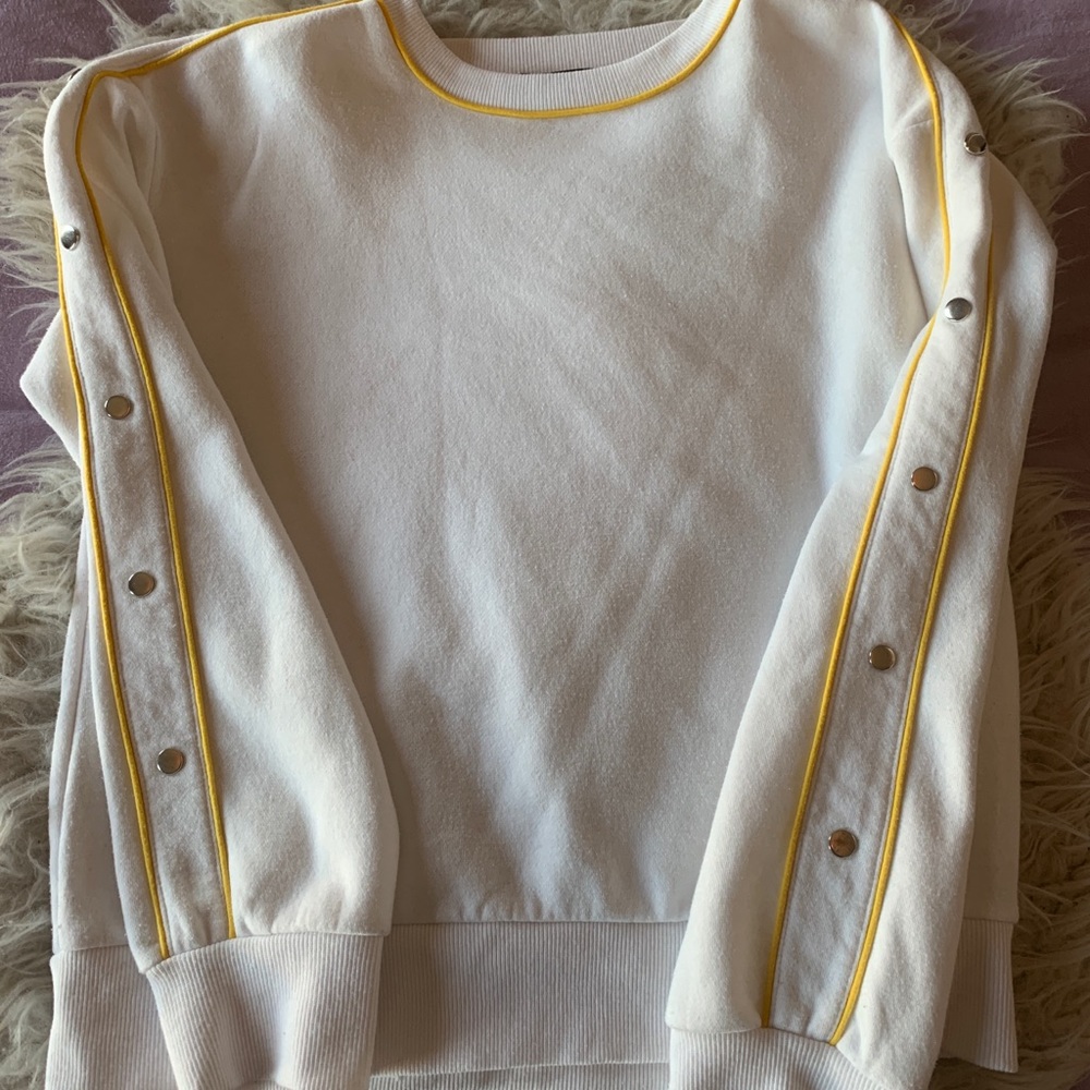 Crew neck